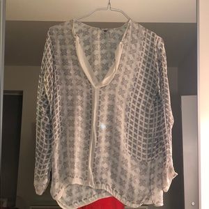 Vince small nice patterned blouse